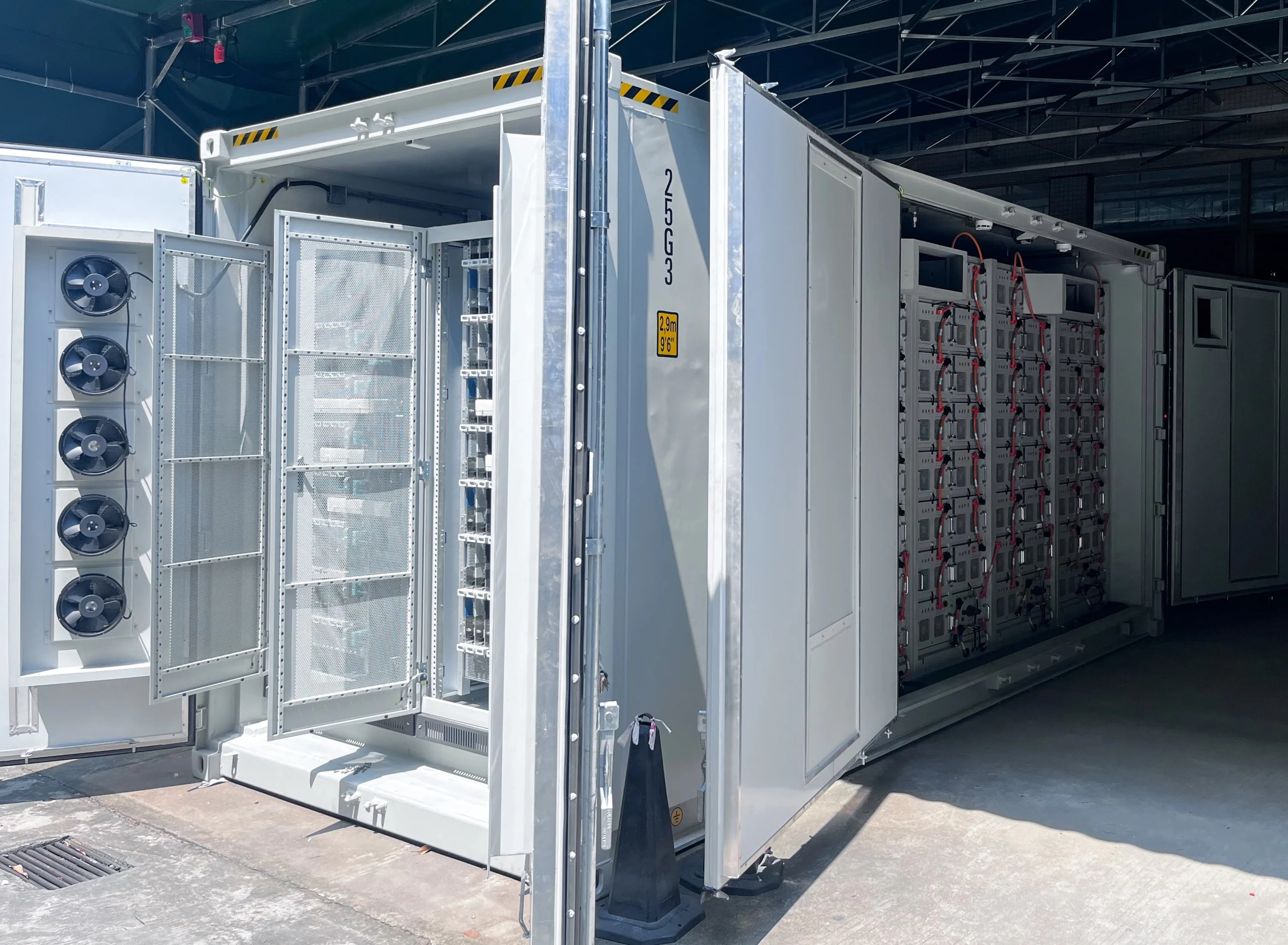 Why is Europe accelerating the deployment of containerized energy storage systems?